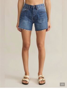Z Supply Raw Hem High-Rise Denim Shorts - Medium Blue
